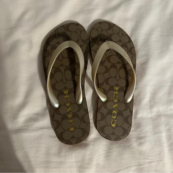 Coach Women’s Flip Flop Sandals - Picture 1 of 4